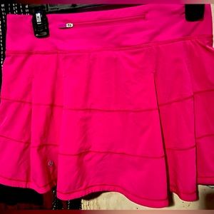 Lulu pace rival skirt